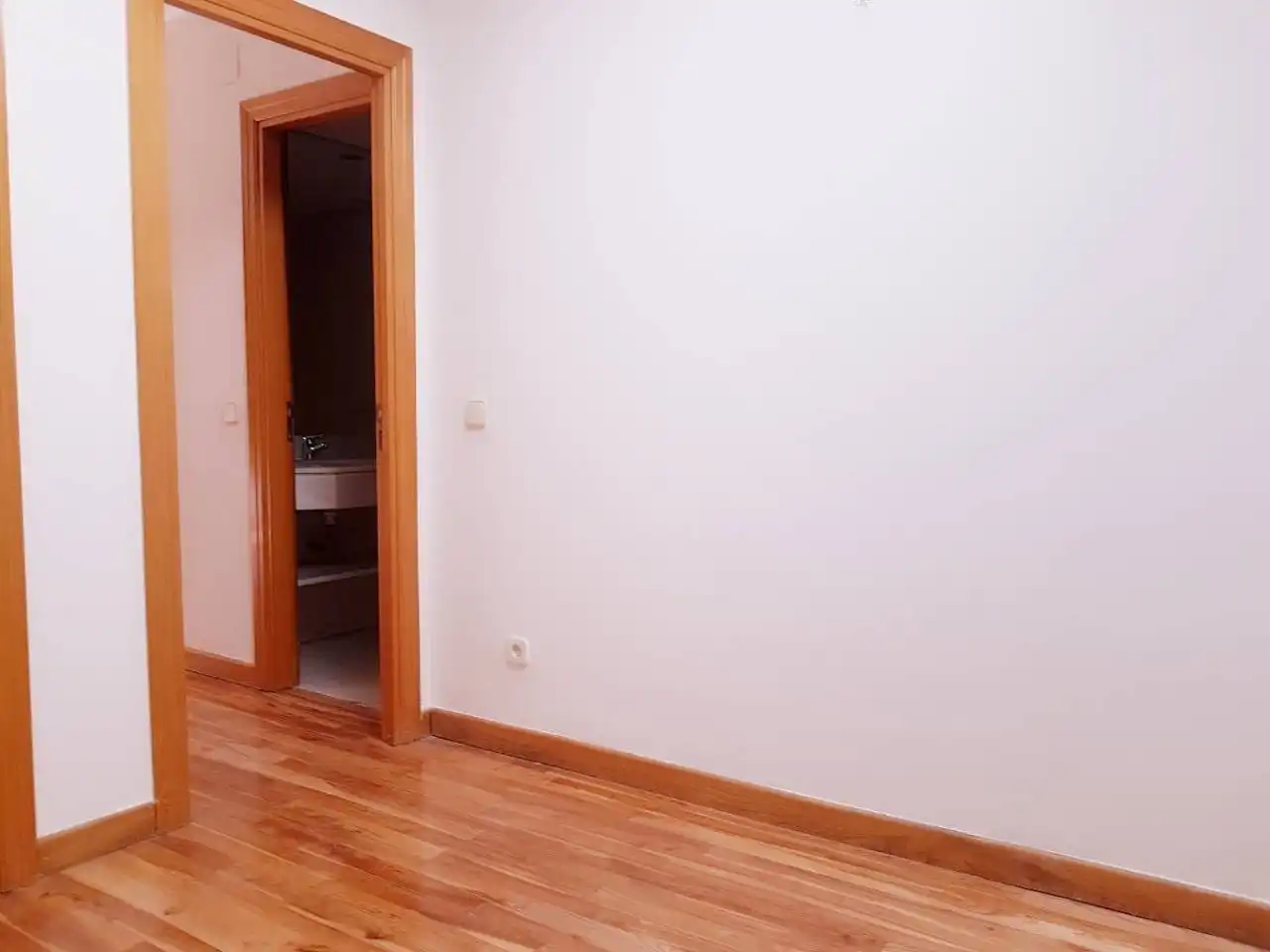 Bedroom of Office for rent in Pozuelo de Alarcón