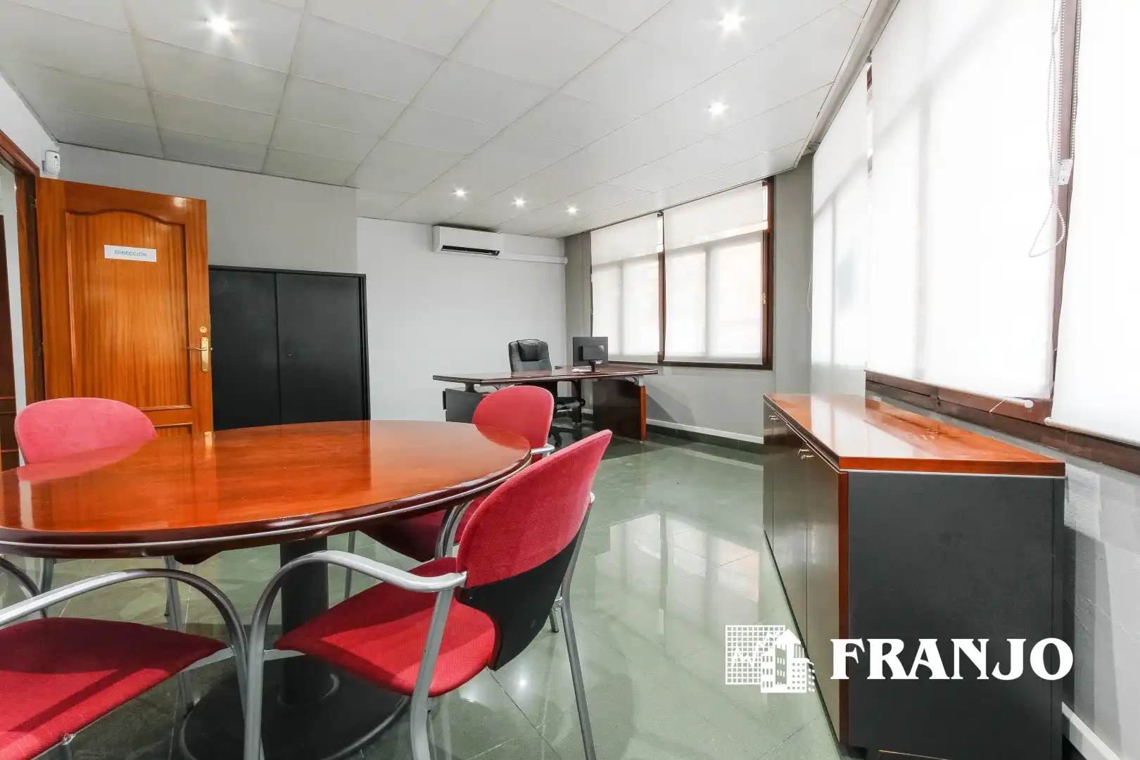 Oficina de lloguer a Centre - Eixample – Can Llobet, imagen 2