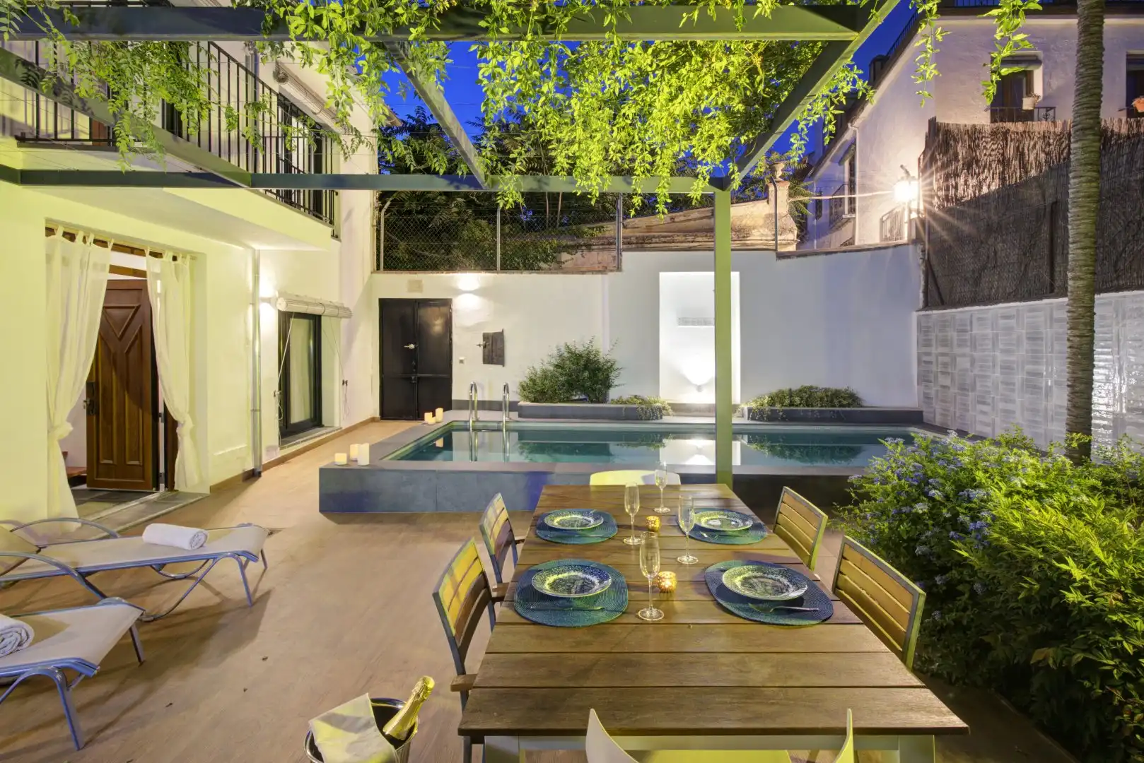 Terraza de Casa o chalet en venta en Granada con Aire acondicionado, Calefacción y Jardín privado