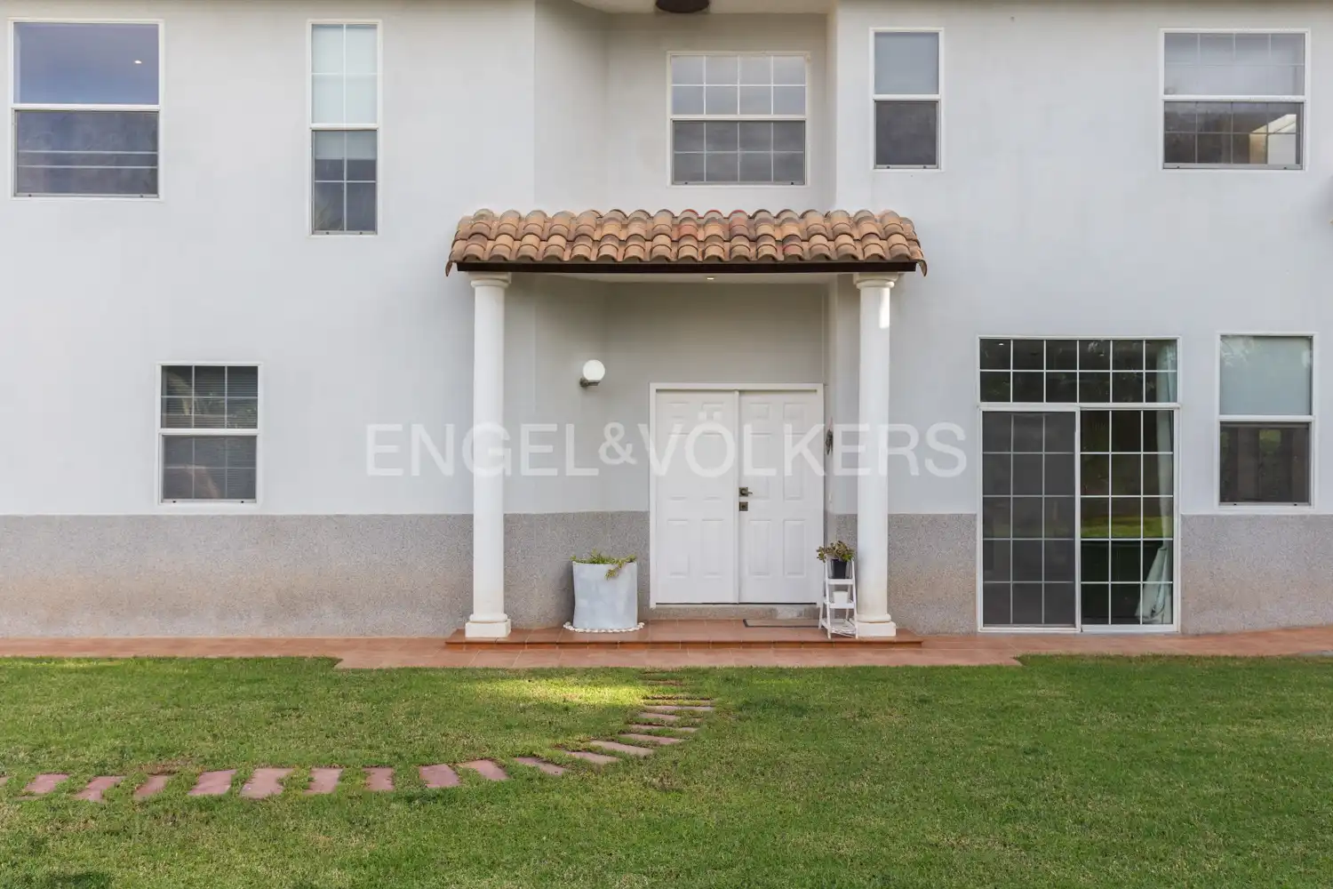 Vista exterior de Casa o chalet de alquiler en Serra con Calefacción, Jardín privado y Parquet