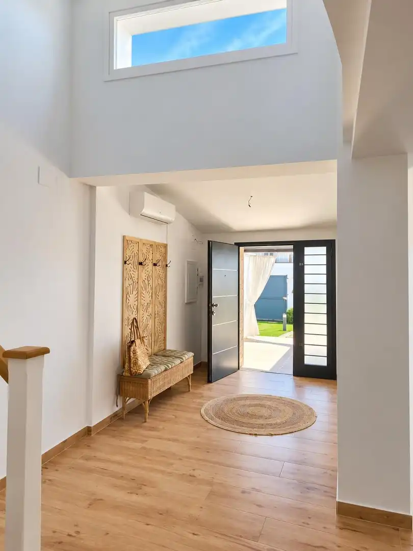 Casa bifamiliare con terrazza in vendita a Calle Calle Argantonio