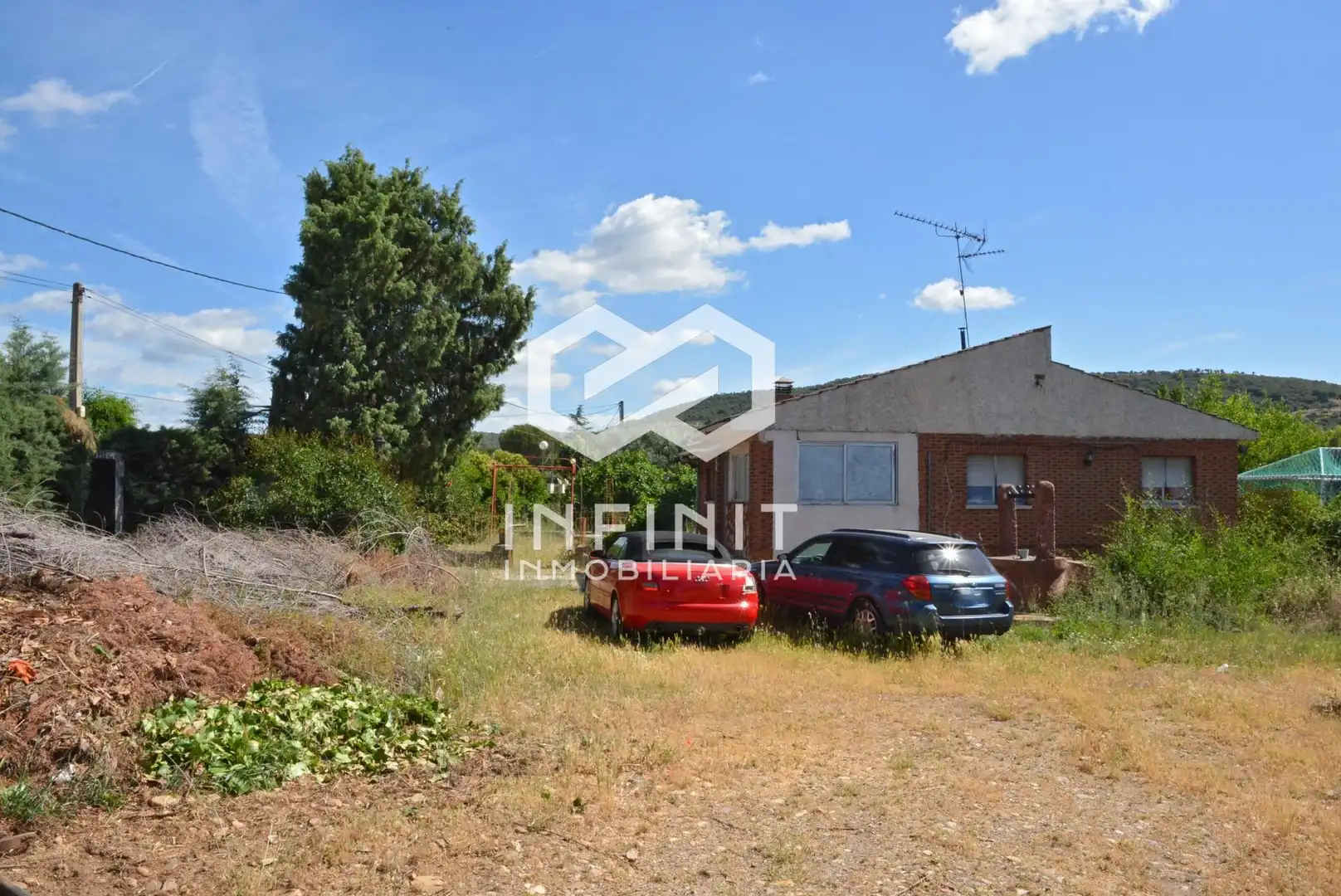 Casa o xalet en venda en Robledillo de Mohernando amb Jardí privat, Terrassa i Traster