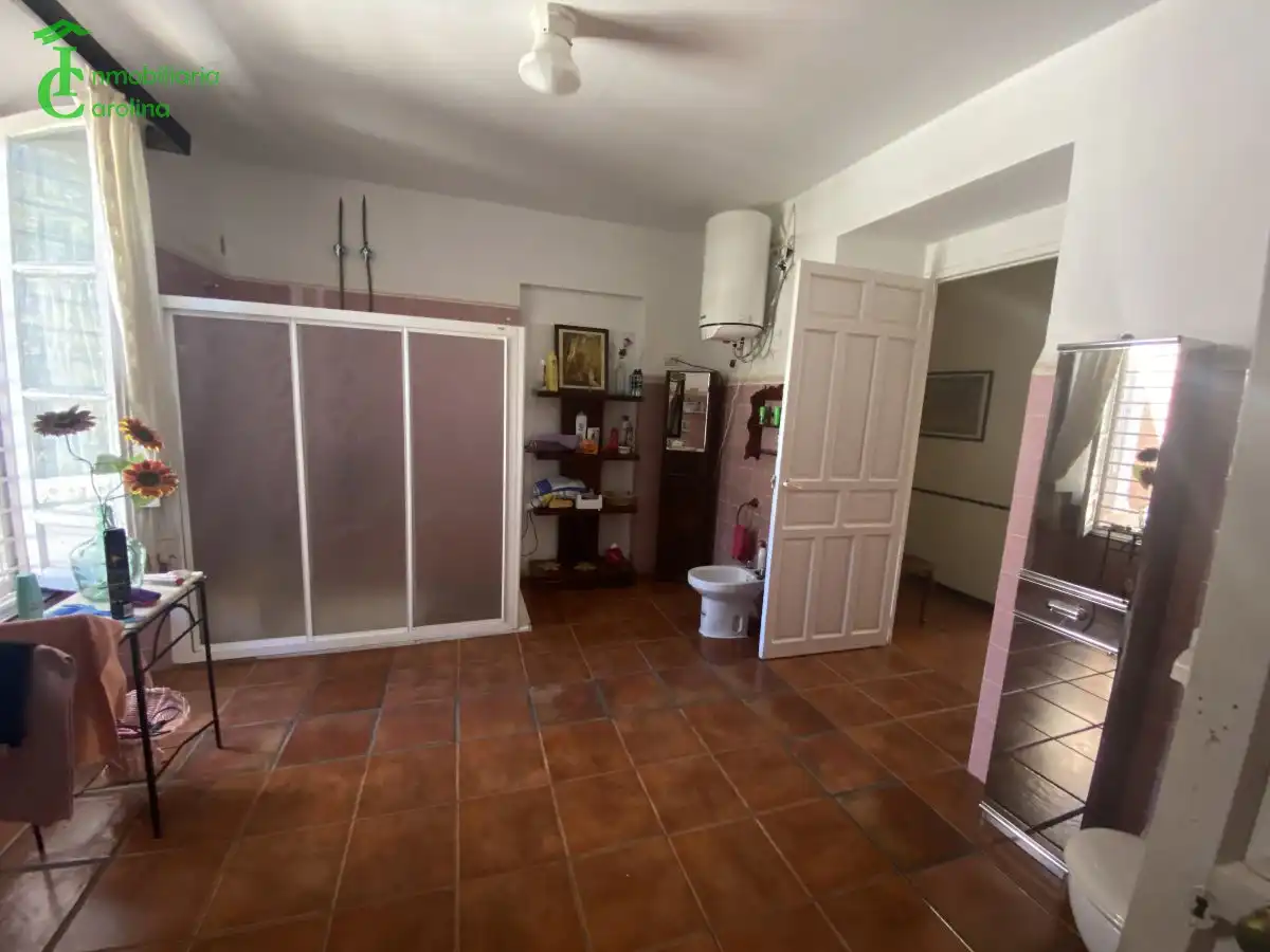 Casa o xalet en venda en Baños de la Encina amb Piscina