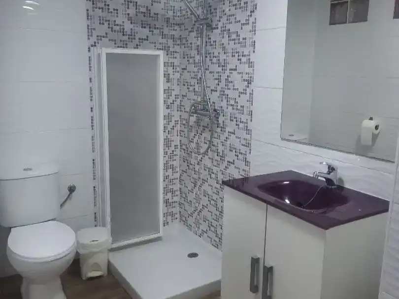 Baño de Piso en venta en Bellavista - Capiscol - Frank Espinós  