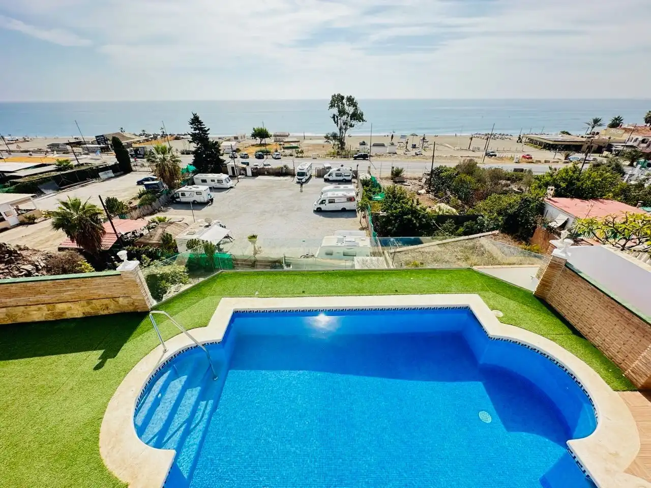 Piscina de Casa o xalet en venda en Torrox amb Aire condicionat, Jardí privat i Traster