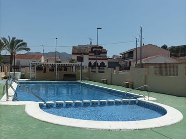 Villa con piscina in vendita a Montepinar - La Aparecida - Raiguero