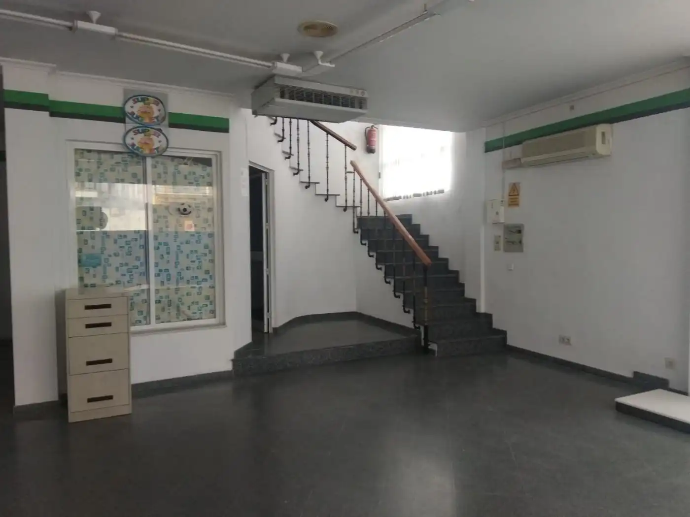 Local comercial en venta en El Carpio, imagen 4