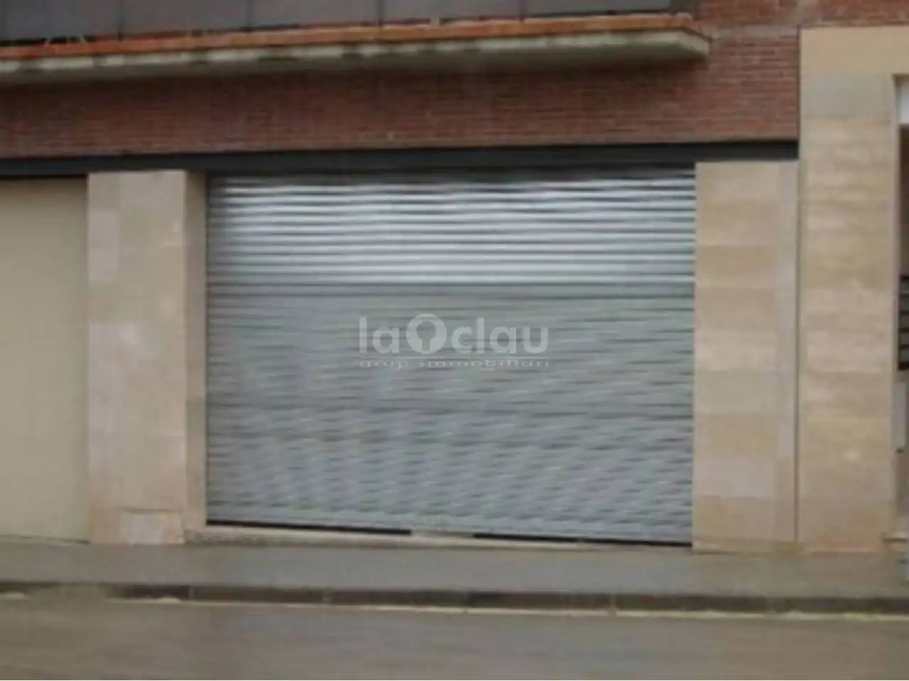 Local comercial en venda a Centelles, imagen 2