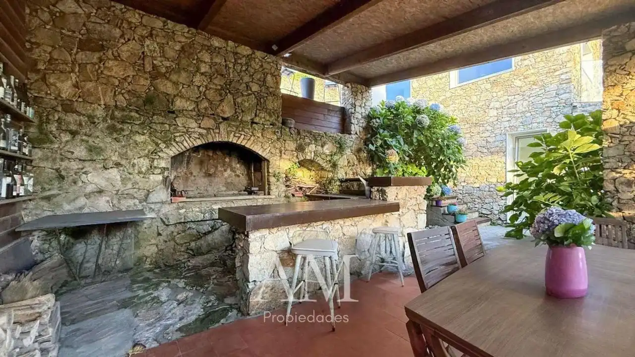 Terrace of Houses for sale in A Guarda    with Heating, Private garden and Terrace