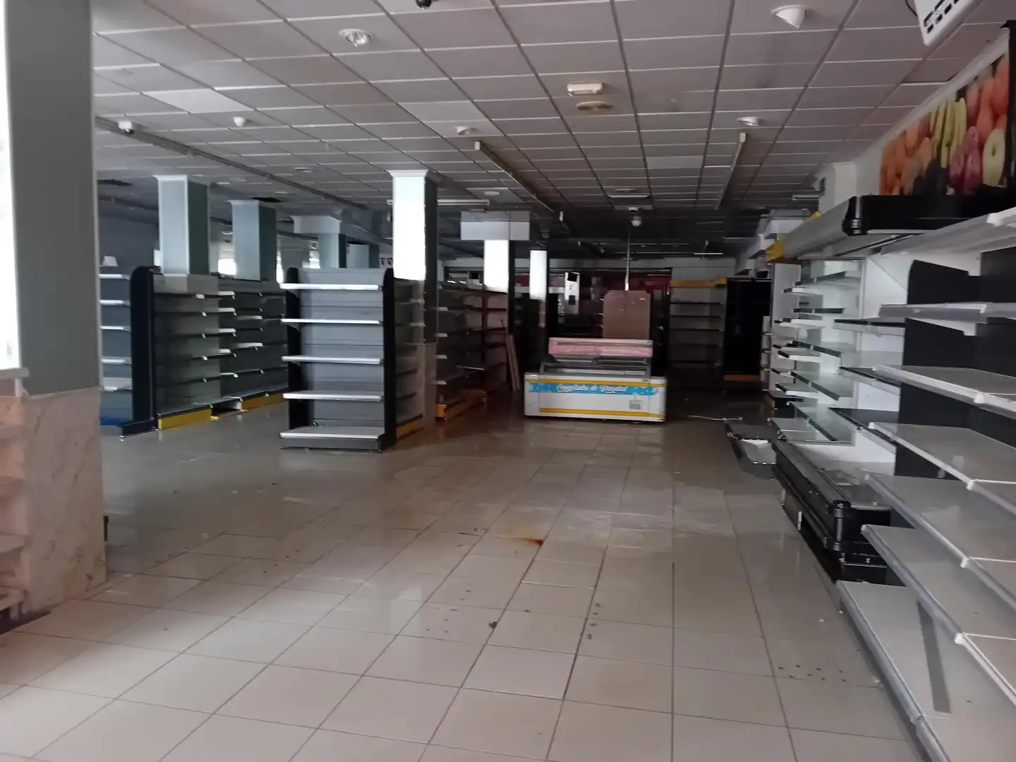 Commercial properties for rent in Villajoyosa / La Vila Joiosa  with Air Conditioner, Furnished and Alarm