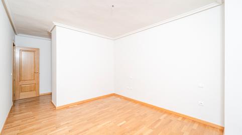 Photo 2 of Flat to rent in Sorolla, 7, El Quiñón, Toledo