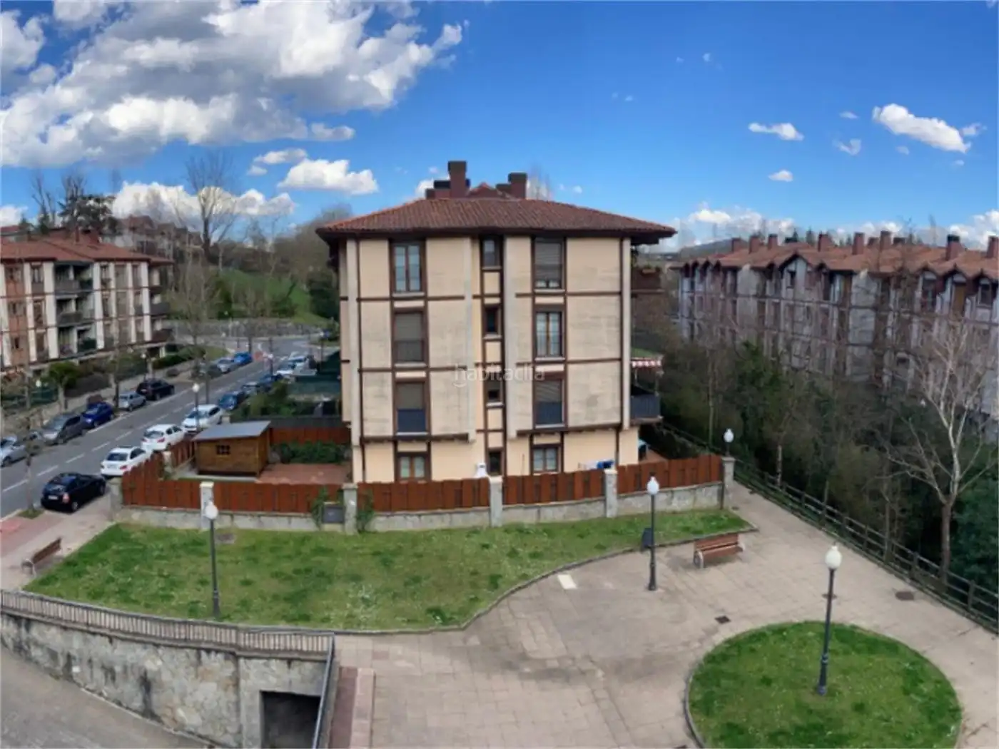 Flat with lift for sale in Zeharrola Kalea 7, imagen 2