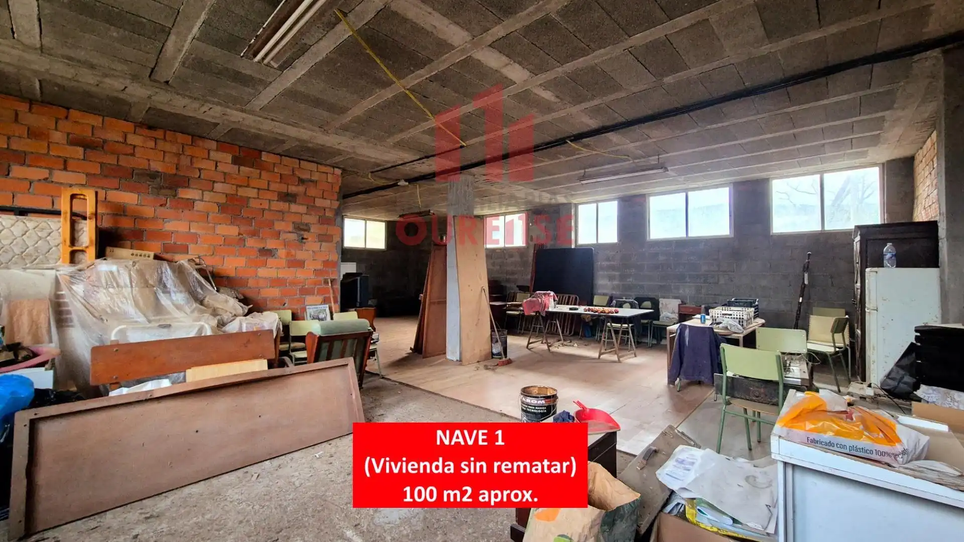 Industrial buildings for sale in Amoeiro