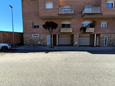 Haus zum Verkauf in Carrer d'Almata
