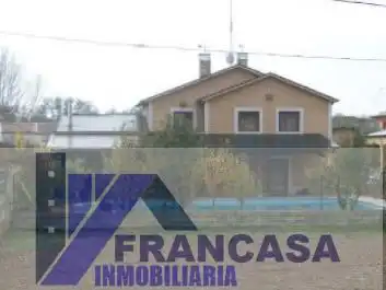 Casa o chalet en venta en Santibáñez de Tera