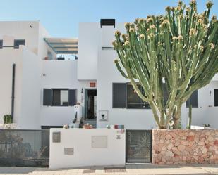 Exterior view of Single-family semi-detached for sale in Níjar  with Air Conditioner and Terrace