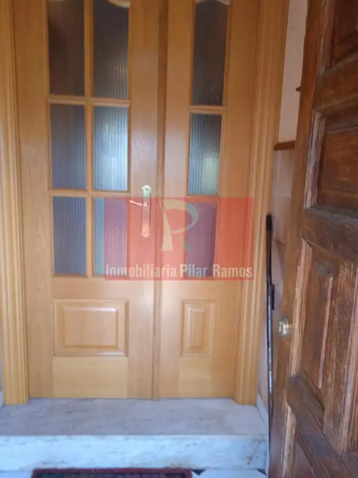 Casa o xalet en venda en Destriana amb Calefacció, Jardí privat i Parquet