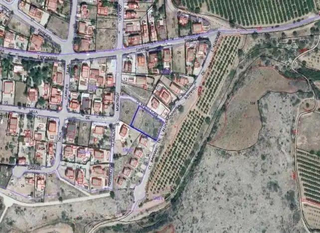 Residencial en venda en Montroi / Montroy