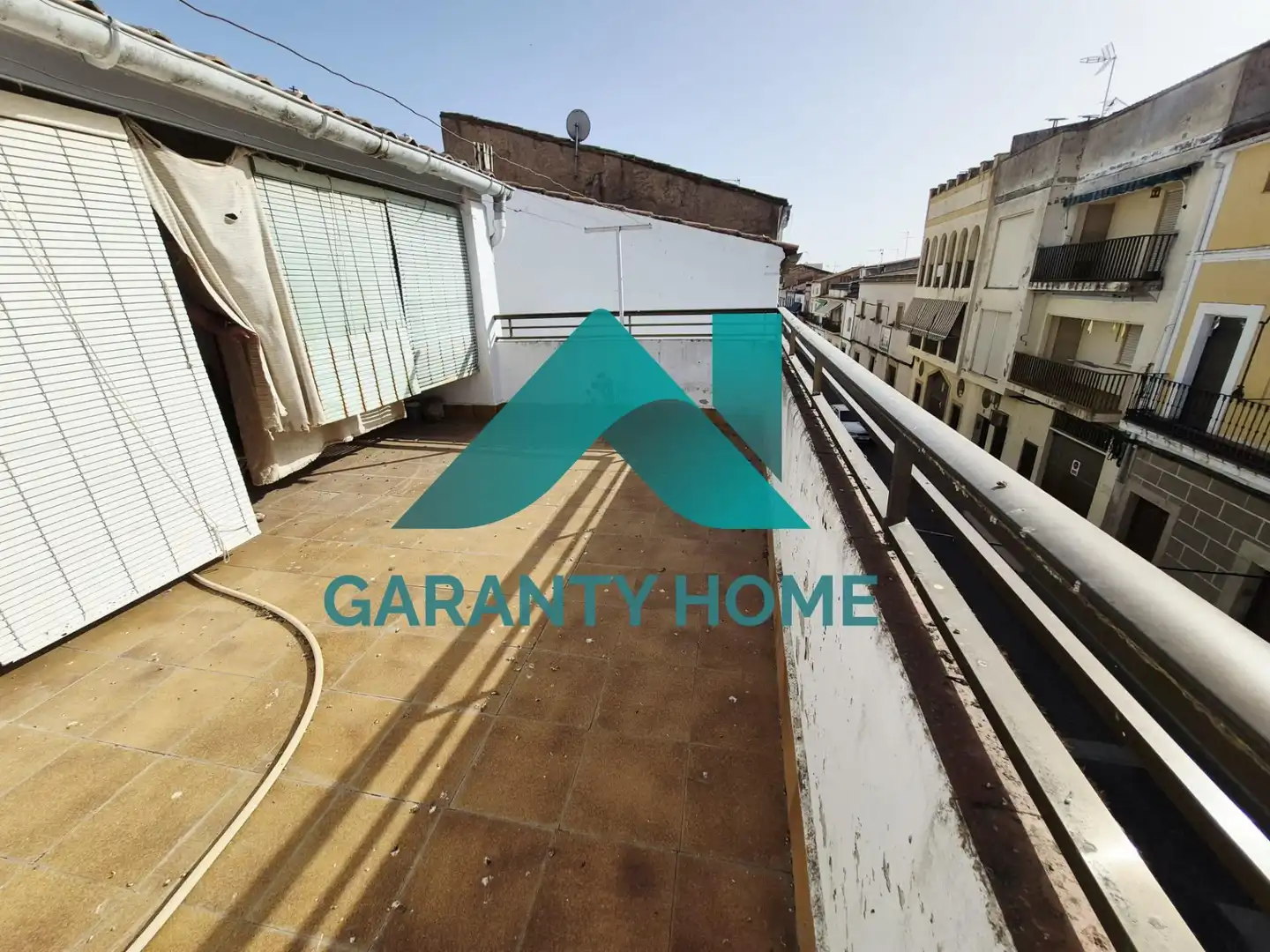 Vista exterior de Casa o chalet en venta en Arroyo de la Luz con Calefacción y Terraza