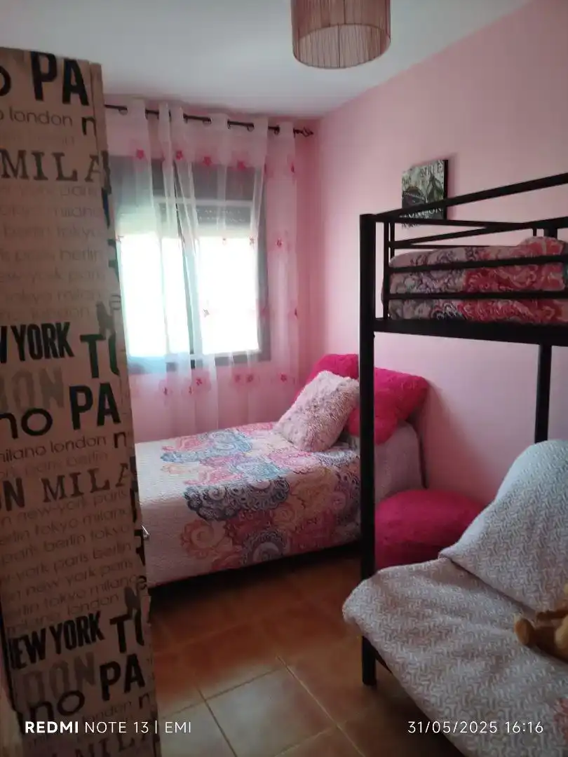 Habitación de Apartamento en venta en Fondón con Trastero, Amueblado y Microondas