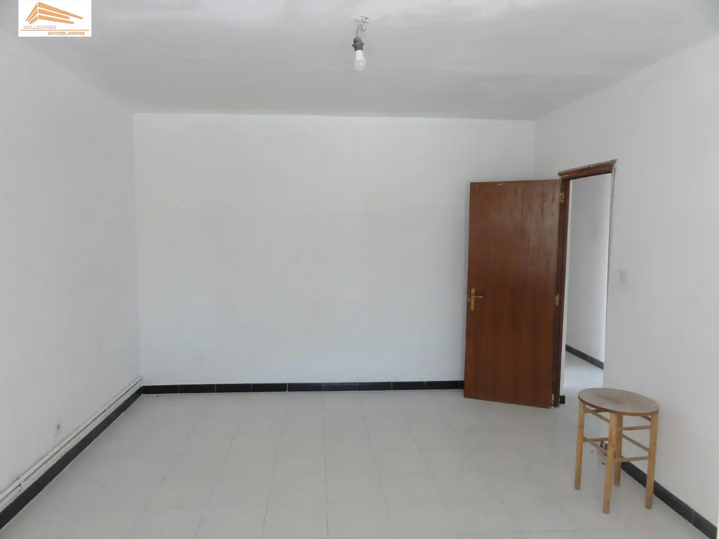 Casa o chalet en venta en Calle Calle Retama, Valdestillas