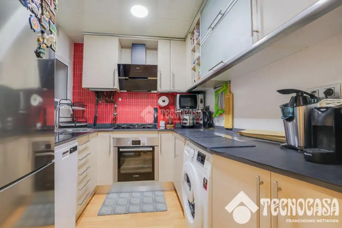 Cocina de Piso en venta en Barcelona con Aire acondicionado, Calefacción y Parquet