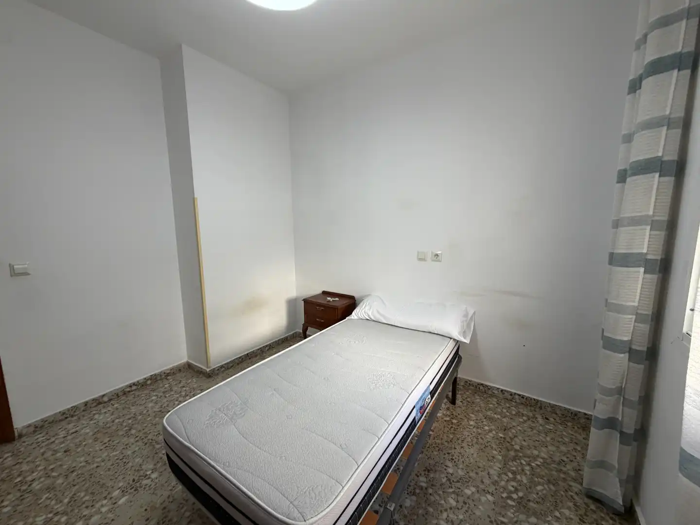Bedroom of Flat for rent in Úbeda  with Furnished, Oven and Washing machine
