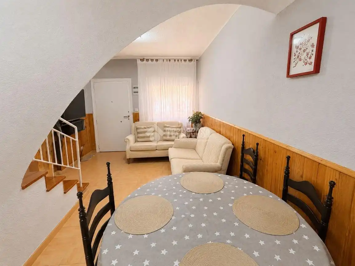 Sala de estar de Piso en venta en Madrid con Aire acondicionado, Terraza y Amueblado