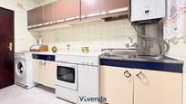 Kitchen of Flat for sale in Fuenlabrada  with Heating