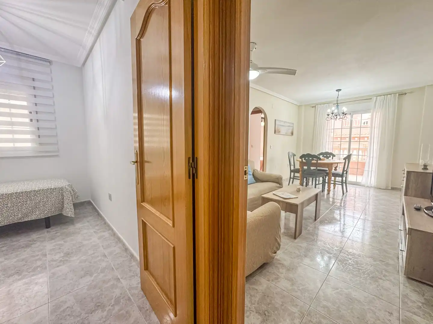 Apartamento de alquiler en Santa Pola con Terraza, Piscina y Amueblado