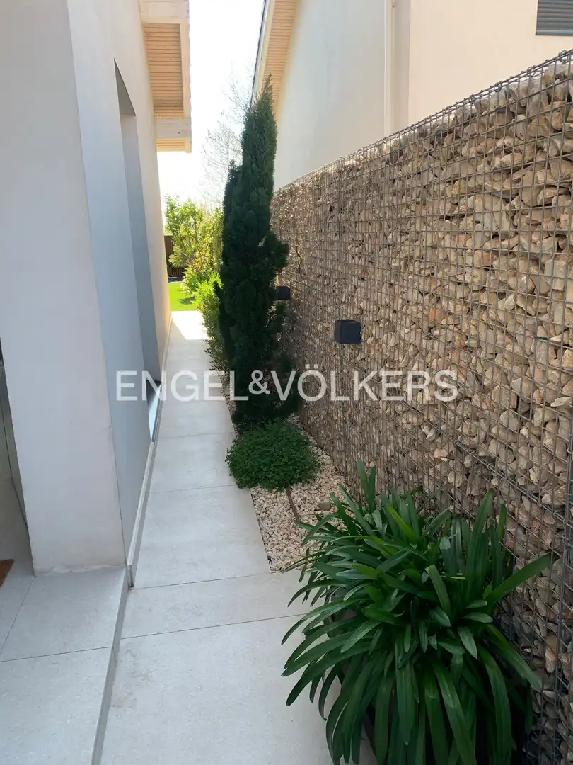 Terraza de Casa adosada de alquiler en Boadilla del Monte con Aire acondicionado, Calefacción y Jardín privado