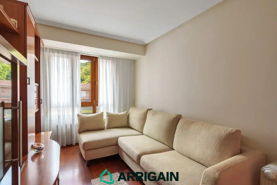 Wohnzimmer von Wohnung zum Verkauf in Hernani mit Heizung, Terrasse und Alarm