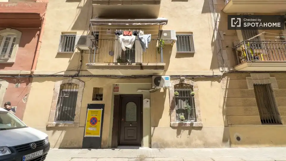 Room in La Barceloneta