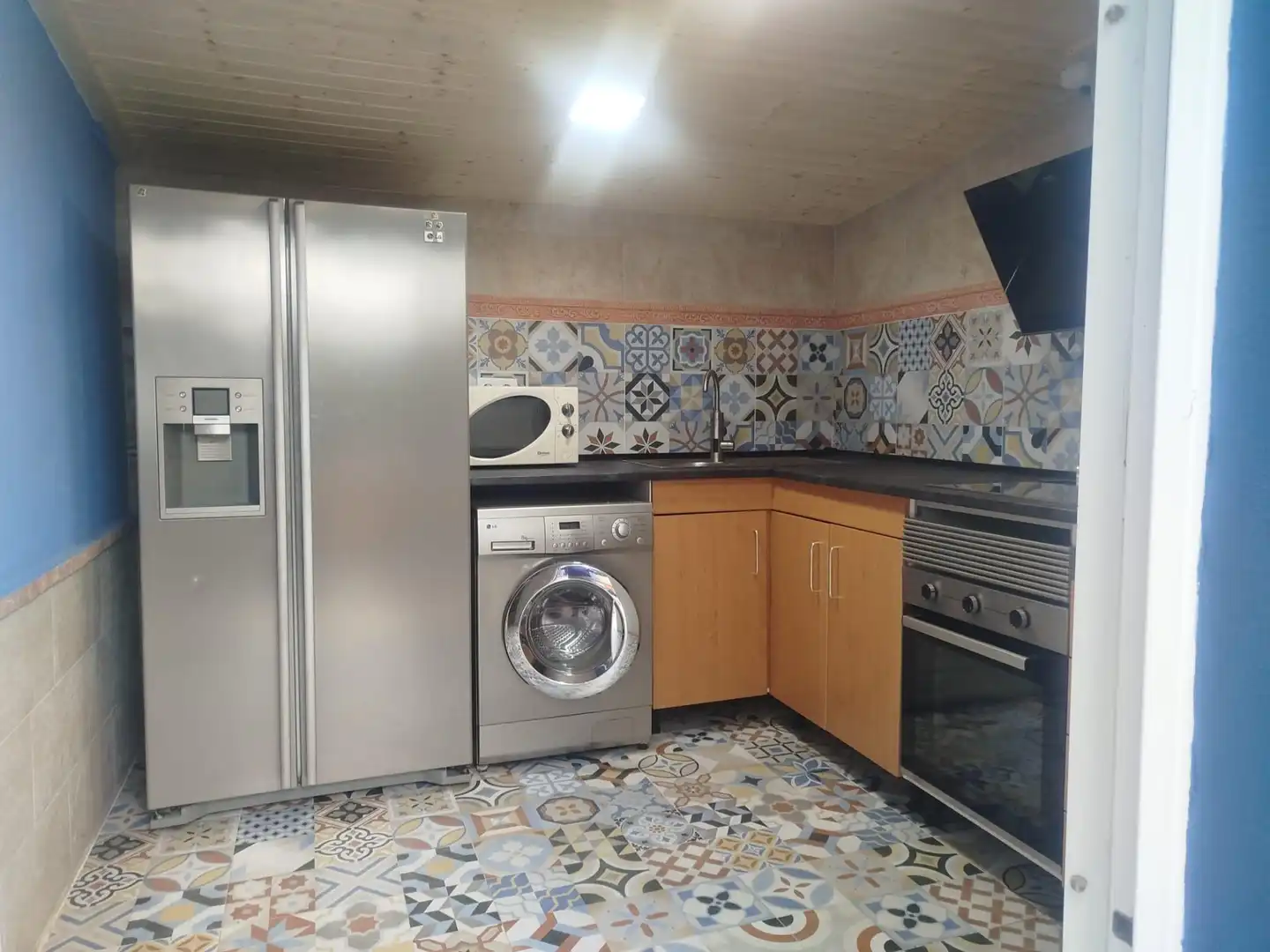 Kitchen of Houses for sale in Moclinejo