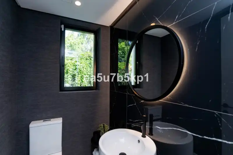 Chalet con terraza en venta en Nueva, imagen 12