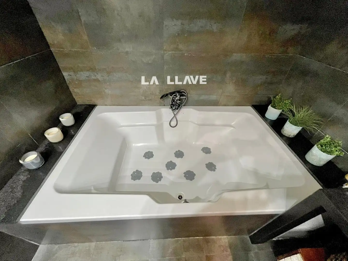 Baño de Casa o chalet en venta en Blanes con Aire acondicionado, Calefacción y Jardín privado
