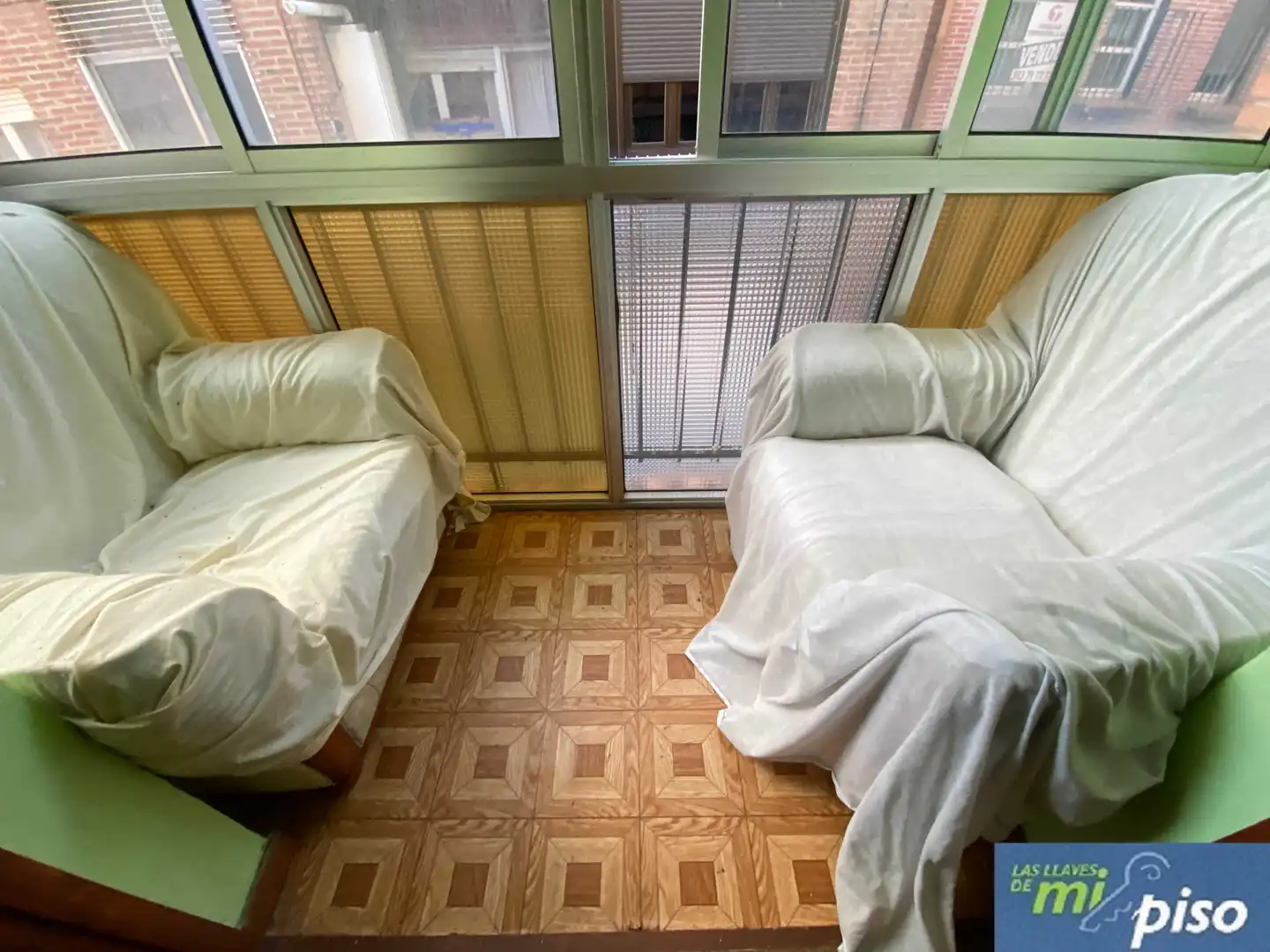 Bedroom of Flat for sale in Tordesillas  with Parquet flooring, Terrace and Furnished