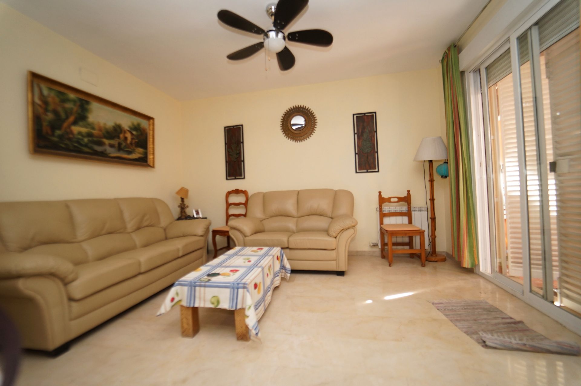 Sala d'estar de Casa o xalet de lloguer en  Cádiz Capital amb Calefacció, Terrassa i Moblat