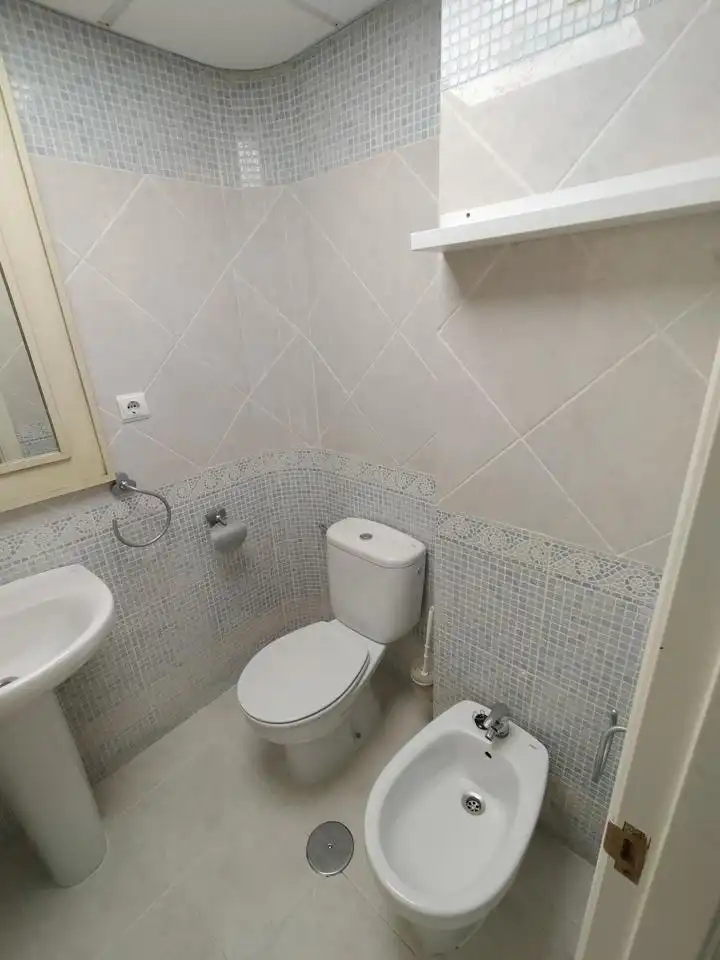 Baño de Piso de alquiler en Córdoba con Aire acondicionado