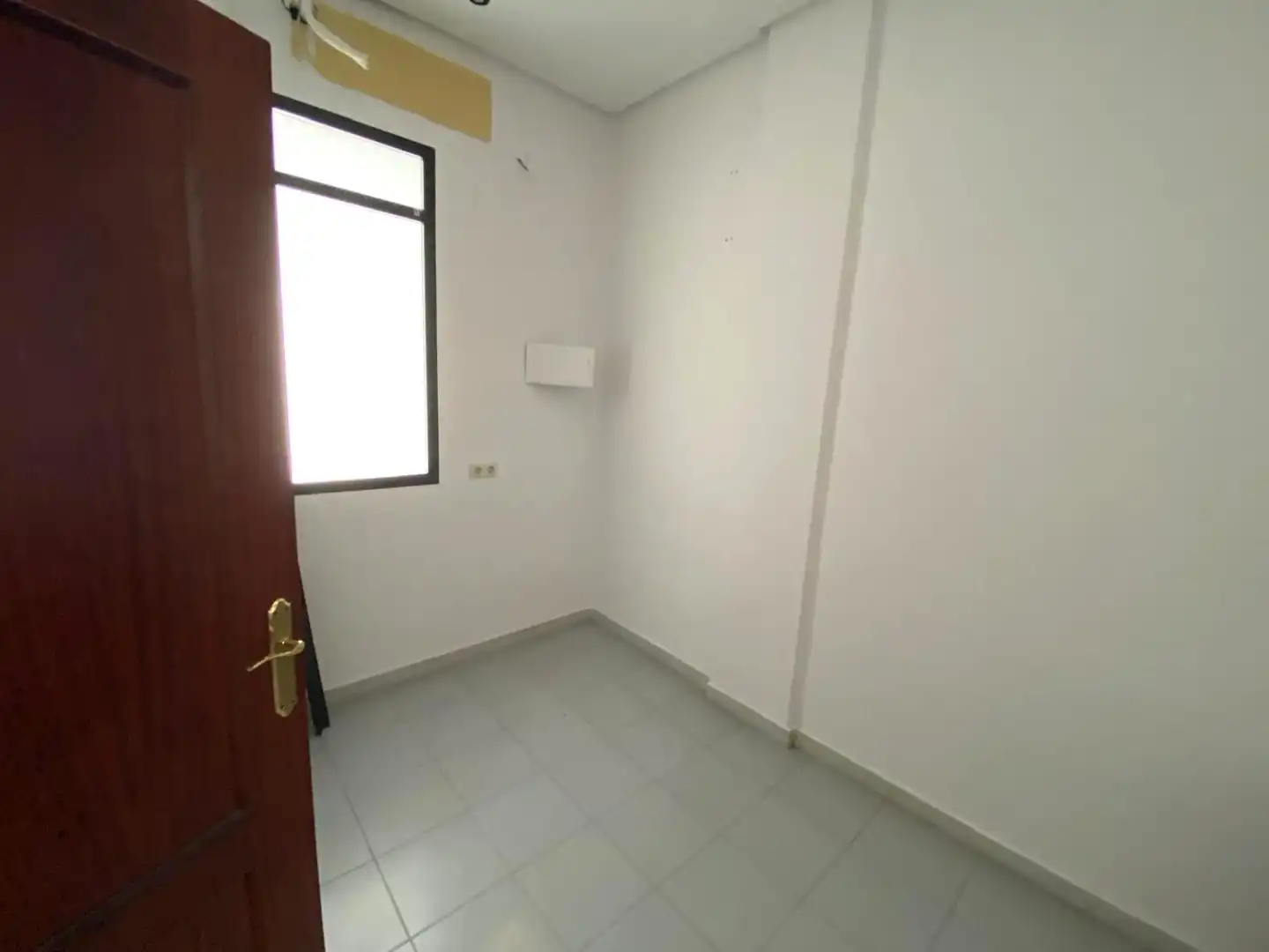 Habitación de Oficina en venta en Barbate