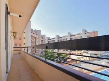 Piso con piscina en venta en Chana