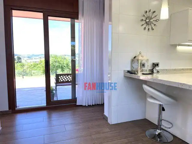 Terraza de Casa o chalet en venta en Gijón  con Calefacción, Terraza y Trastero
