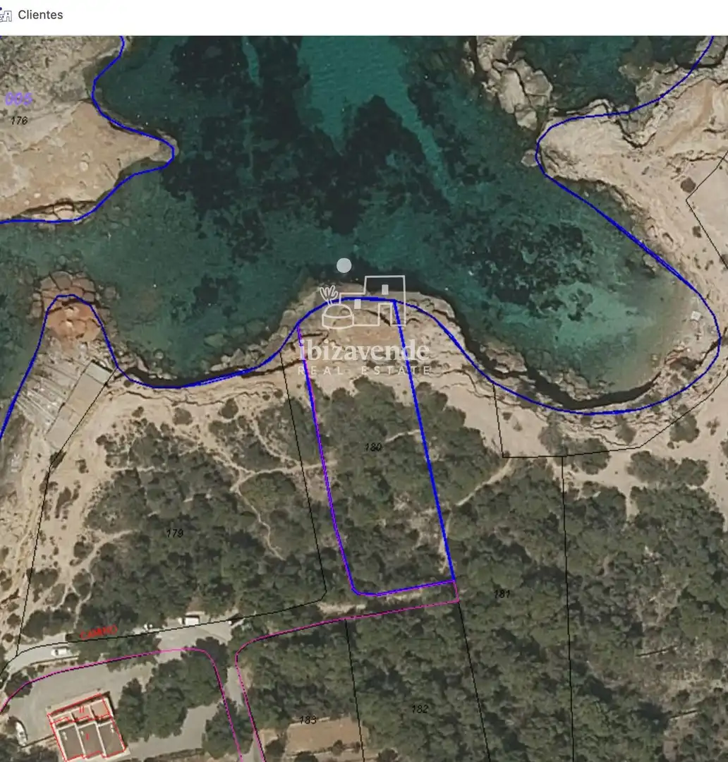 Terreno en venta en Sant Joan de Labritja