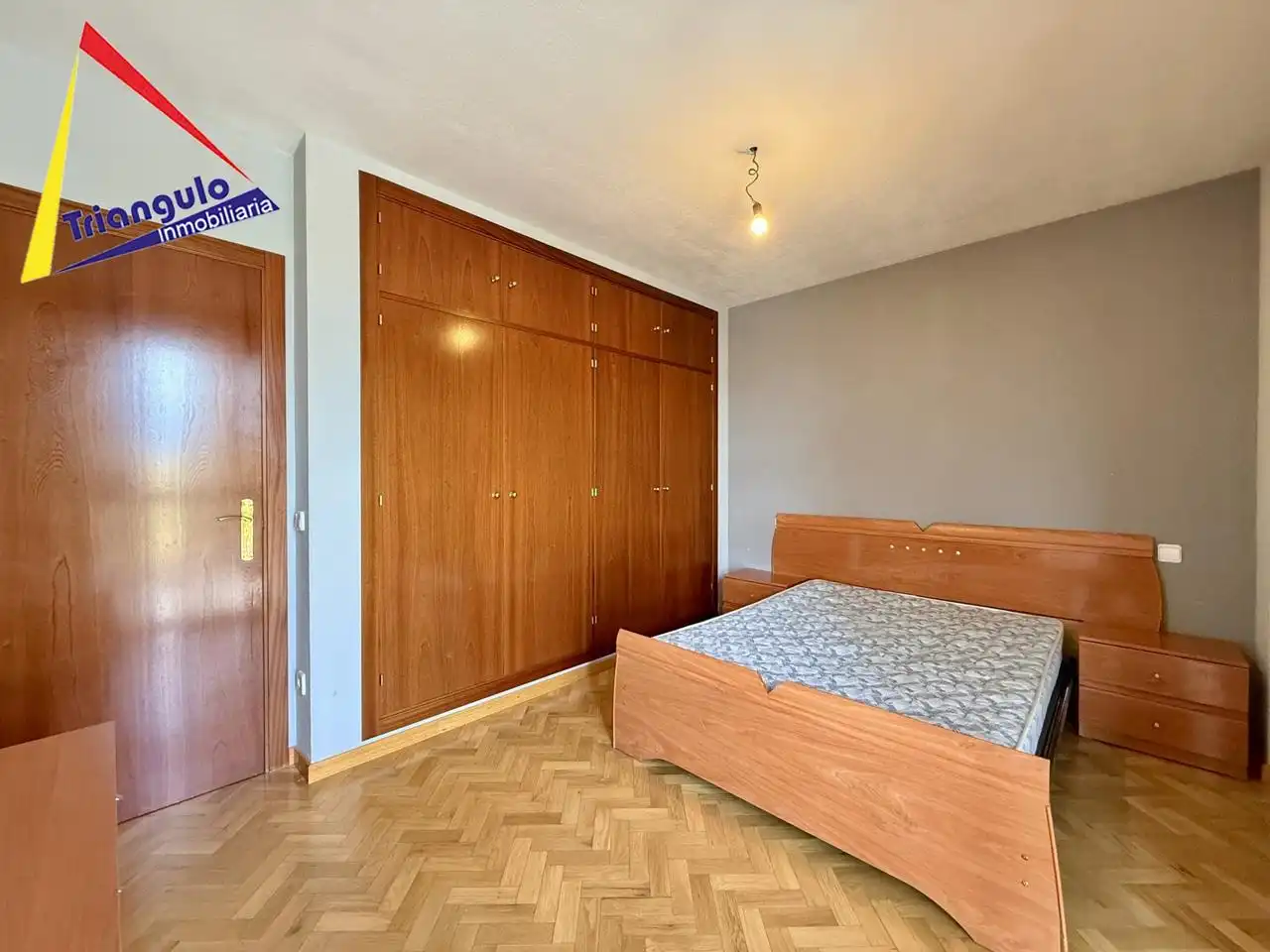 Schlafzimmer von Wohnung zur Miete in La Lastrilla  mit Heizung und Möbliert