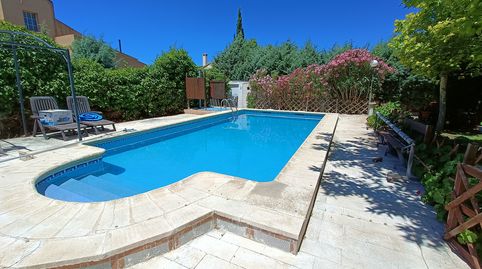 ¡¡Chalet Independiente en Nambroca, Urbanización Las Nieves, con gran parcela!!