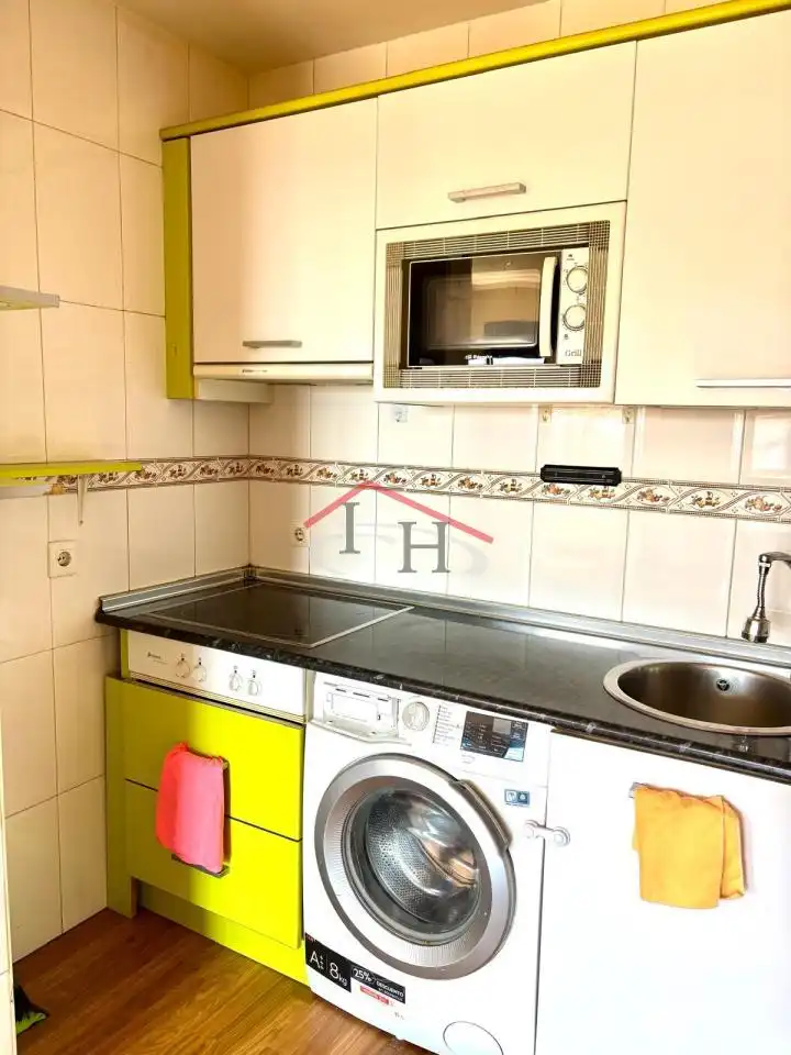 Kitchen of Apartments for sale in Valverde de la Virgen  with Heating, Parquet flooring and Terrace