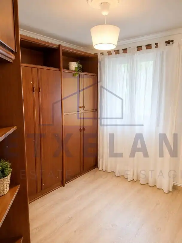 Schlafzimmer von Wohnung zum Verkauf in Elgeta mit Heizung