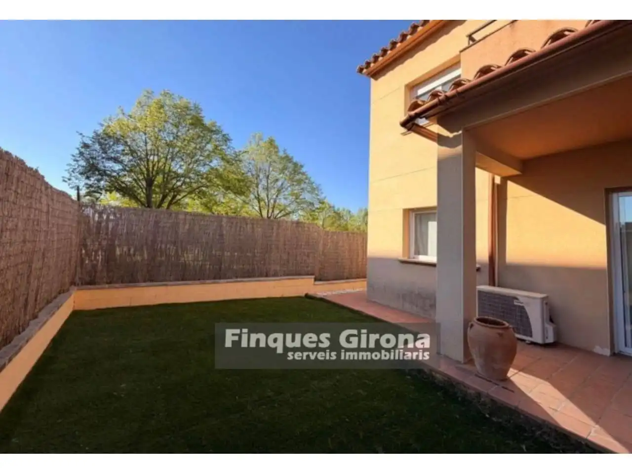 Casa con jardín en venta en Vilablareix, imagen 9