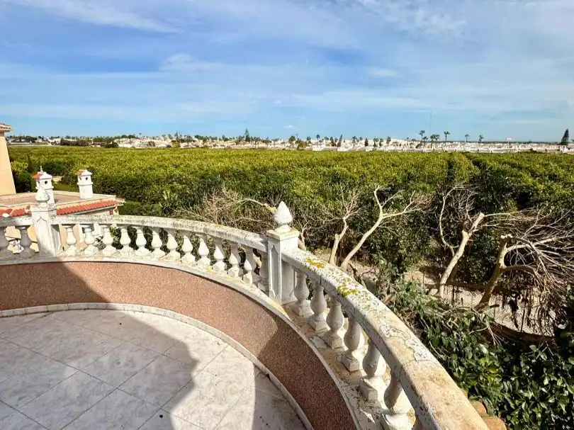 Villa con giardino in vendita a Presidente de la Generalitat 279, imagen 26