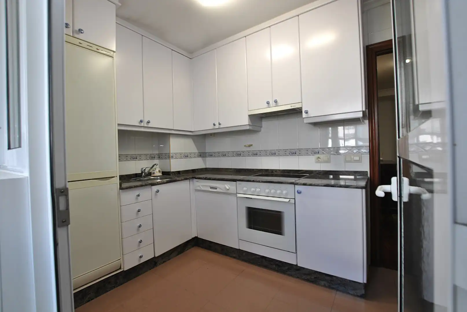 Kitchen of Flat for sale in Vigo   with Heating, Private garden and Parquet flooring